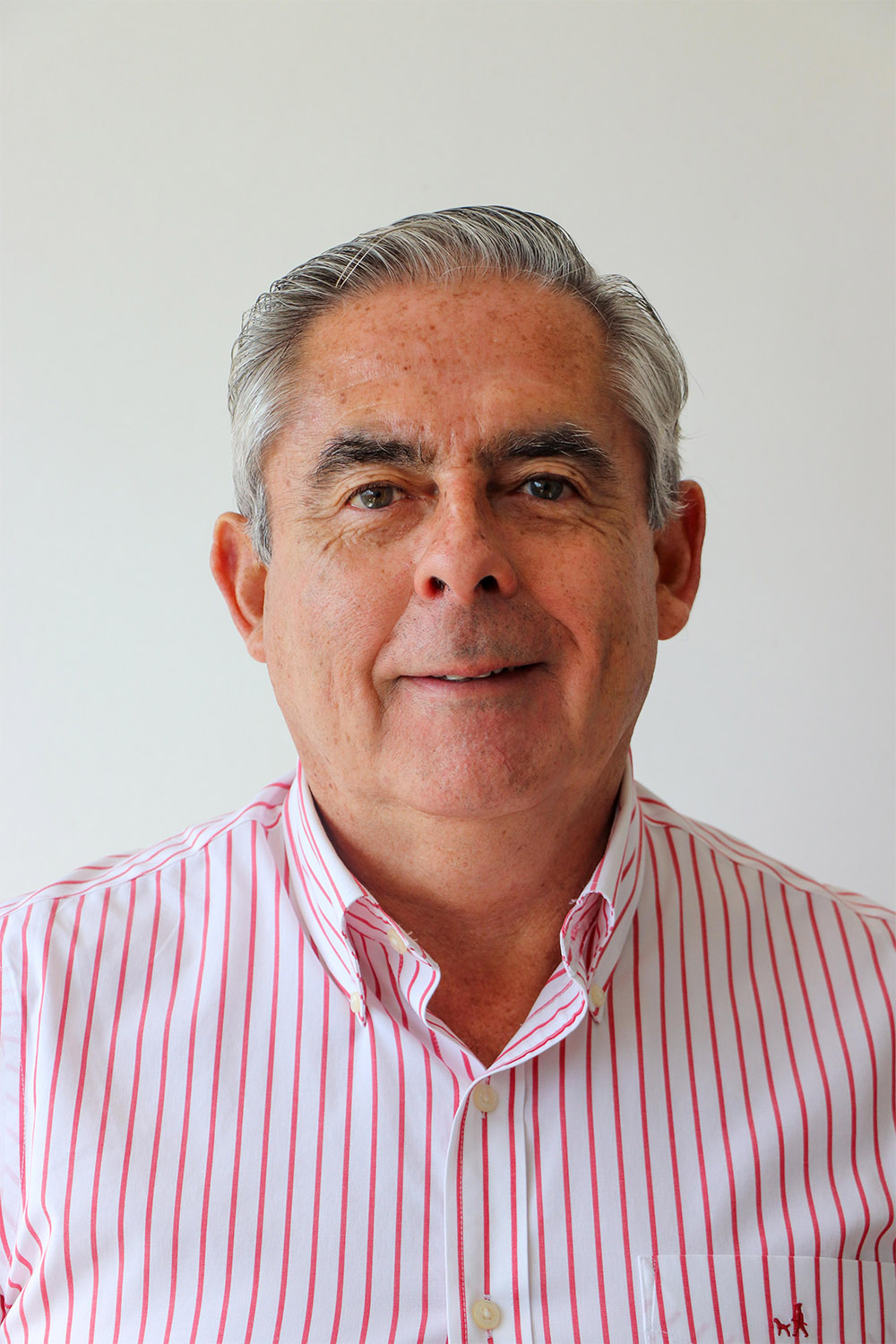 Claudio Espinoza TNS Administracion de Empresas